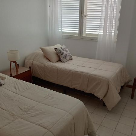 Apartamento Departamento, amplio, luminoso y excelente ubicación Mendoza Exterior foto